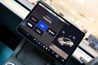 TESLA Model 3 Standard Range Plus Saloon 4dr Electric Auto RWD (241 bhp) +FREE