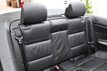 BMW 3 SERIES 2.0 320d M Sport Convertible 2dr Diesel Steptronic Euro 5 (184 p