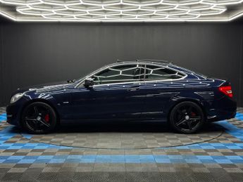 Mercedes-Benz C Class 2.1 C220 CDI BlueEfficiency AMG Sport G-Tronic+ Euro 5 (s/s) 2dr