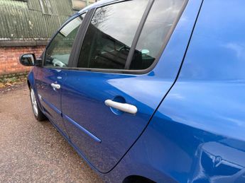 Renault Clio 1.6 VVT GT Line TomTom Auto Euro 5 5dr