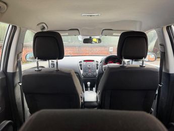 Kia Ceed 1.6 2 Auto Euro 5 5dr