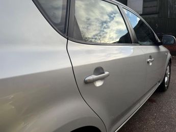 Kia Ceed 1.6 2 Auto Euro 5 5dr