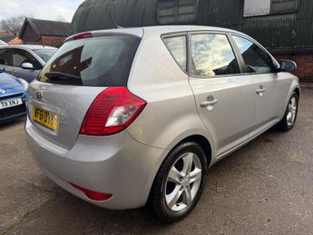 Kia Ceed 1.6 2 Auto Euro 5 5dr