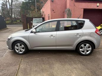 Kia Ceed 1.6 2 Auto Euro 5 5dr