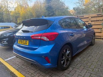 Ford Focus 1.0T EcoBoost ST-Line Auto Euro 6 (s/s) 5dr