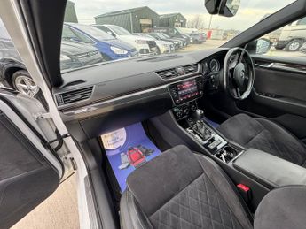 Skoda Superb 2.0 TDI SportLine DSG Euro 6 (s/s) 5dr