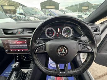 Skoda Superb 2.0 TDI SportLine DSG Euro 6 (s/s) 5dr