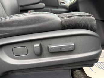 Honda Odyssey 2.0 Hybrid 8 Seats Auto 5 Door