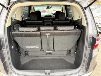 Honda Odyssey 2.0 Hybrid 8 Seats Auto 5 Door