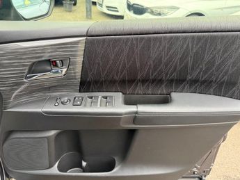 Honda Odyssey 2.0 Hybrid 8 Seats Auto 5 Door