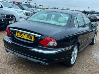 Jaguar X-Type 2.5 V6 SE (AWD) 4dr