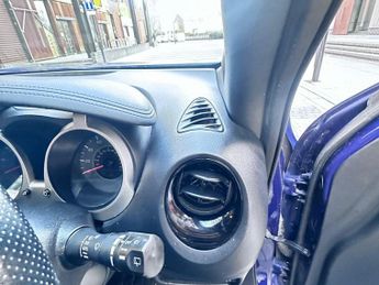 Nissan Juke 1.6 Tekna XTRON Euro 6 5dr