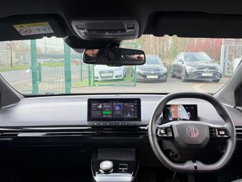 MG MG4 64kWh Trophy Long Range Auto 5dr