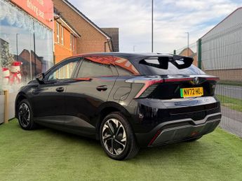 MG MG4 64kWh Trophy Long Range Auto 5dr