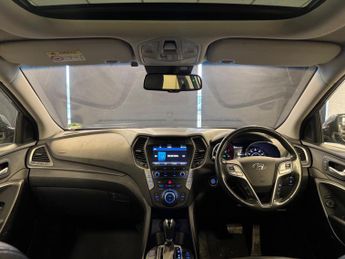 Hyundai Santa Fe 2.2 CRDi Blue Drive Premium SE Auto 4WD Euro 6 (s/s) 5dr (7 Seat