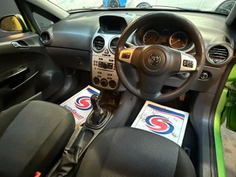 Vauxhall Corsa 1.2 16V Excite Euro 5 3dr (A/C)