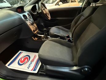 Vauxhall Corsa 1.2 16V Excite Euro 5 3dr (A/C)