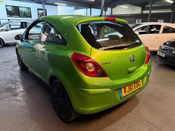 Vauxhall Corsa 1.2 16V Excite Euro 5 3dr (A/C)