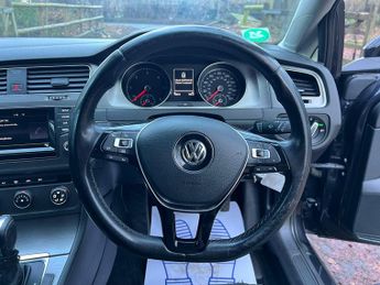 Volkswagen Golf 1.6 TDI BlueMotion Tech SE DSG Euro 5 (s/s) 5dr