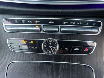 Mercedes-Benz E Class 2.0 E220d AMG Line (Premium) G-Tronic+ Euro 6 (s/s) 2dr