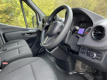 Mercedes-Benz eSprinter eSprinter Progressive Panel Van Automatic Electric