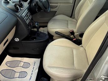 Ford Fiesta 1.6 Ghia 5dr