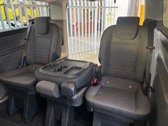 Ford Tourneo Custom 2.0 320 EcoBlue Titanium Auto L2 Euro 6 (s/s) 5dr