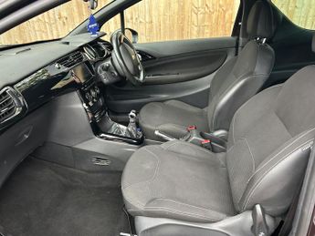 DS AUTOMOBILES DS 3 1.2 PureTech DStyle Nav Euro 6 (s/s) 3dr