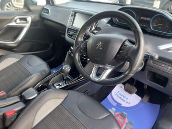 Peugeot 2008 1.2 PureTech Allure SUV 5dr Petrol EAT Euro 6 (s/s) (110 ps)