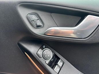 Ford Fiesta 1.0T EcoBoost Titanium B&O Play Series Auto Euro 6 (s/s) 5dr