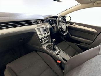 Volkswagen Passat 1.6 TDI BlueMotion Tech SE Business Saloon 4dr Diesel Manual Eur