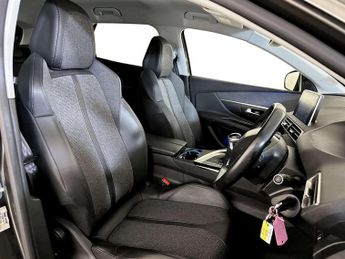 Peugeot 3008 1.2 PureTech Allure SUV 5dr Petrol Manual Euro 6 (s/s) (130 ps)