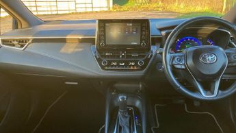 Toyota Corolla 1.8 VVT-h Icon Touring Sports CVT Euro 6 (s/s) 5dr