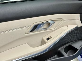 BMW 3 Series 2.0 320i M Sport Auto Euro 6 (s/s) 4dr