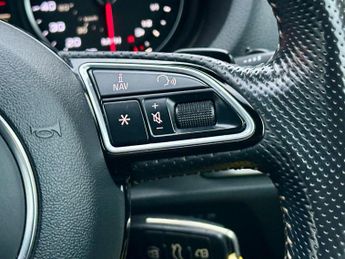 Audi A3 2.0 TDI S line Sportback S Tronic Euro 6 (s/s) 5dr (Nav)