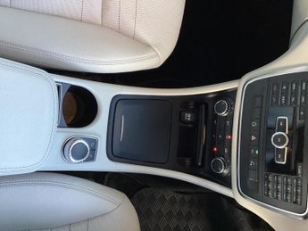 Mercedes-Benz A Class 1.8 A180 CDI BlueEfficiency Sport 7G-DCT Euro 5 (s/s) 5dr