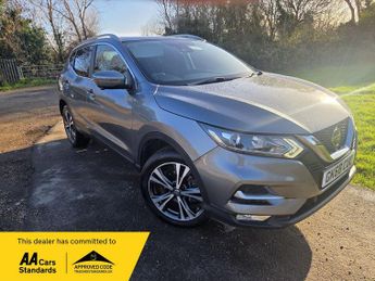 Nissan Qashqai 1.2 DIG-T N-Connecta Euro 6 (s/s) 5dr