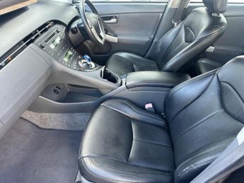 Toyota Prius 1.8 VVT-h T4 CVT Euro 5 (s/s) 5dr