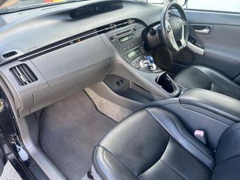 Toyota Prius 1.8 VVT-h T4 CVT Euro 5 (s/s) 5dr