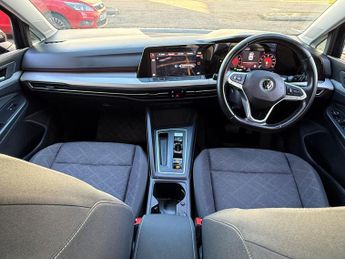 Volkswagen Golf 1.5 eTSI MHEV Life DSG Euro 6 (s/s) 5dr