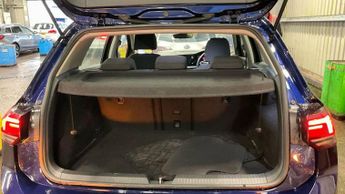 Volkswagen Golf 1.5 eTSI MHEV Life DSG Euro 6 (s/s) 5dr