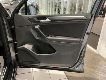 Volkswagen Tiguan SEL TDI 4MOTION S-A