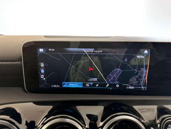 Mercedes-Benz A Class 1.3 A180 Sport (Executive) Hatchback 5dr Petrol Manual Euro 6 (s