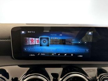 Mercedes-Benz A Class 1.3 A180 Sport (Executive) Hatchback 5dr Petrol Manual Euro 6 (s