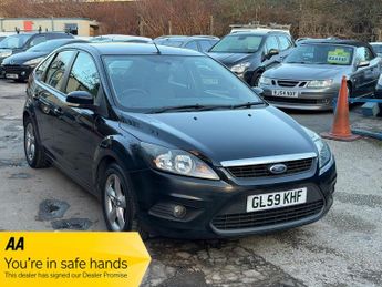 Ford Focus 1.6 Zetec Hatchback 5dr Petrol Manual (159 g/km, 99 bhp)