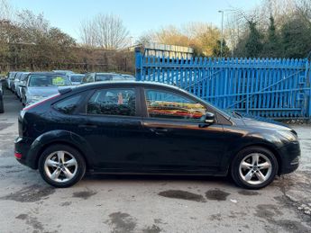 Ford Focus 1.6 Zetec Hatchback 5dr Petrol Manual (159 g/km, 99 bhp)