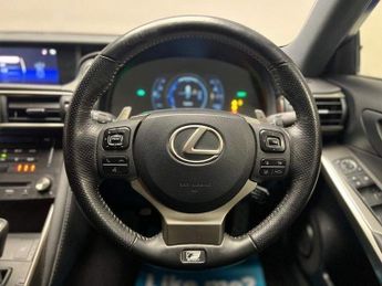Lexus IS 2.5 300h F Sport E-CVT Euro 6 (s/s) 4dr
