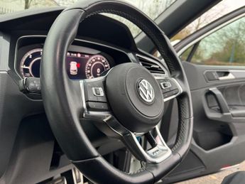 Volkswagen Tiguan 2.0 BiTDI R-Line DSG 4Motion Euro 6 (s/s) 5dr