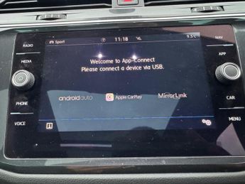 Volkswagen Tiguan 2.0 BiTDI R-Line DSG 4Motion Euro 6 (s/s) 5dr