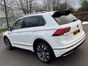 Volkswagen Tiguan 2.0 BiTDI R-Line DSG 4Motion Euro 6 (s/s) 5dr